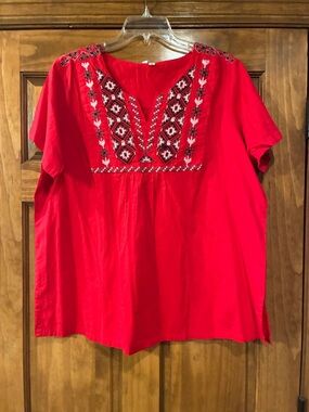 NWT 1X NY Collection Red Top w/ Black, White, Silver Tribal/Aztec Embroidery
